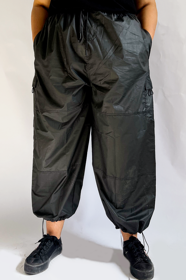 Ebony Parachute Pant